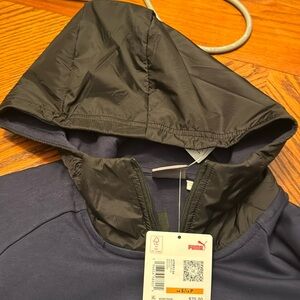Puma men stylish hoodie. Size S color navy blue